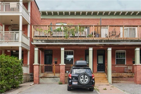 169 Frank Street exterior