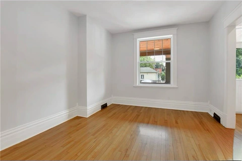 Lower apartment living room